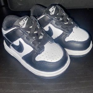 Nike infant sneakers size 4